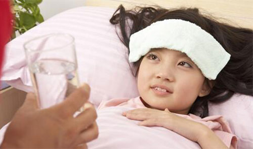 宝宝发烧怎么办 宝宝发烧时需注意哪些